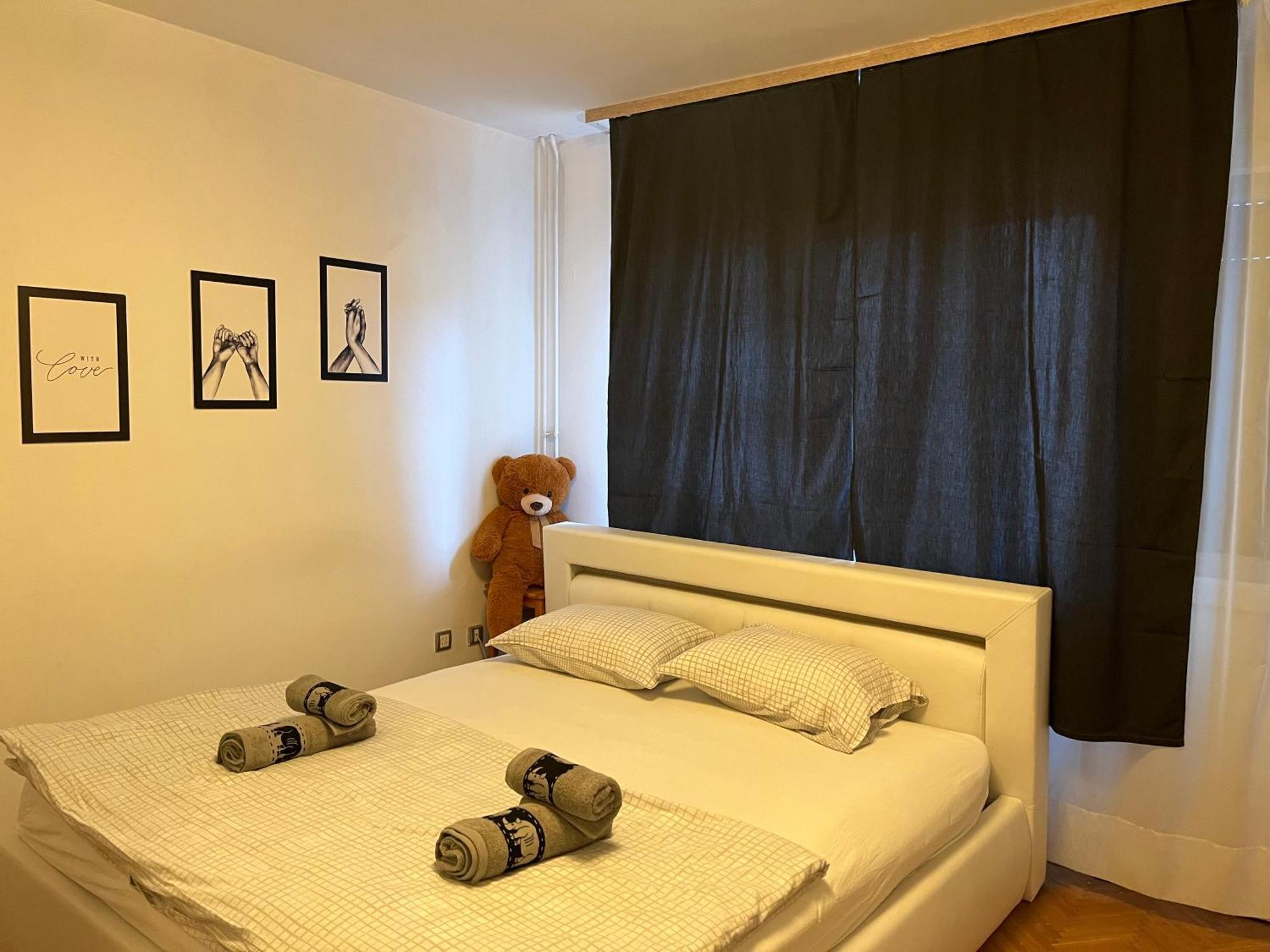 Istanbul Apartment 2 เบลเกรด ภายนอก รูปภาพ