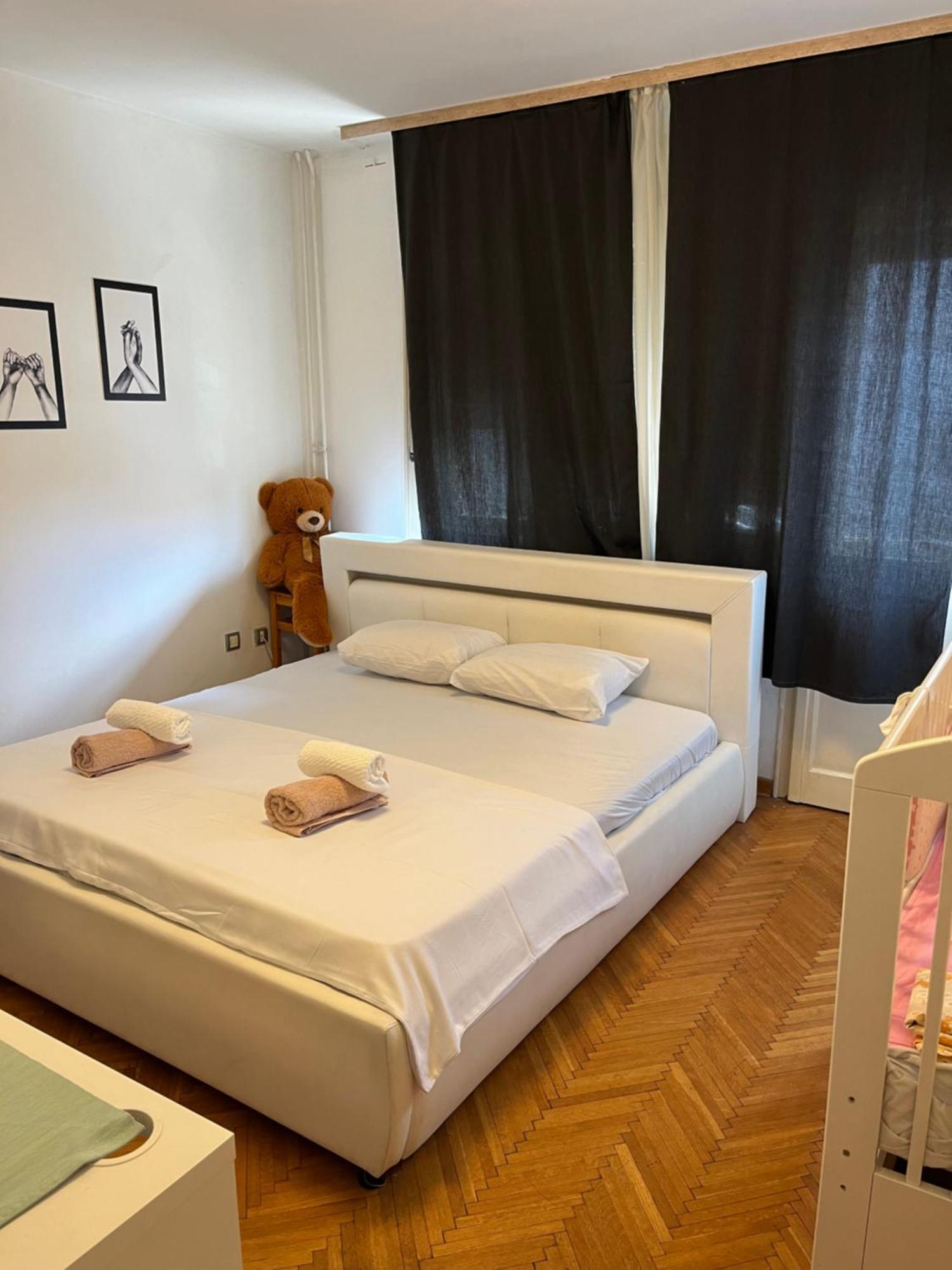 Istanbul Apartment 2 เบลเกรด ภายนอก รูปภาพ