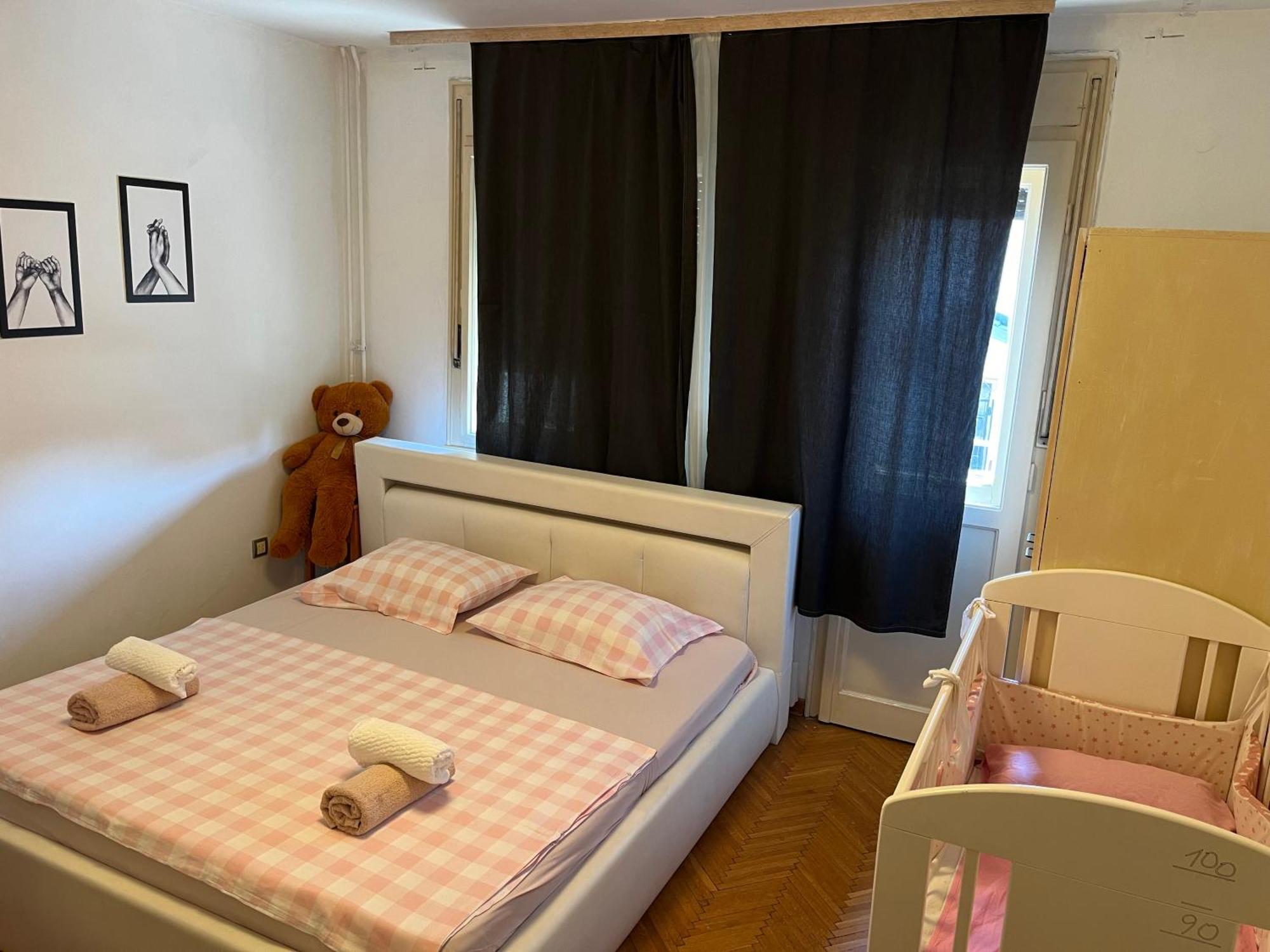 Istanbul Apartment 2 เบลเกรด ภายนอก รูปภาพ