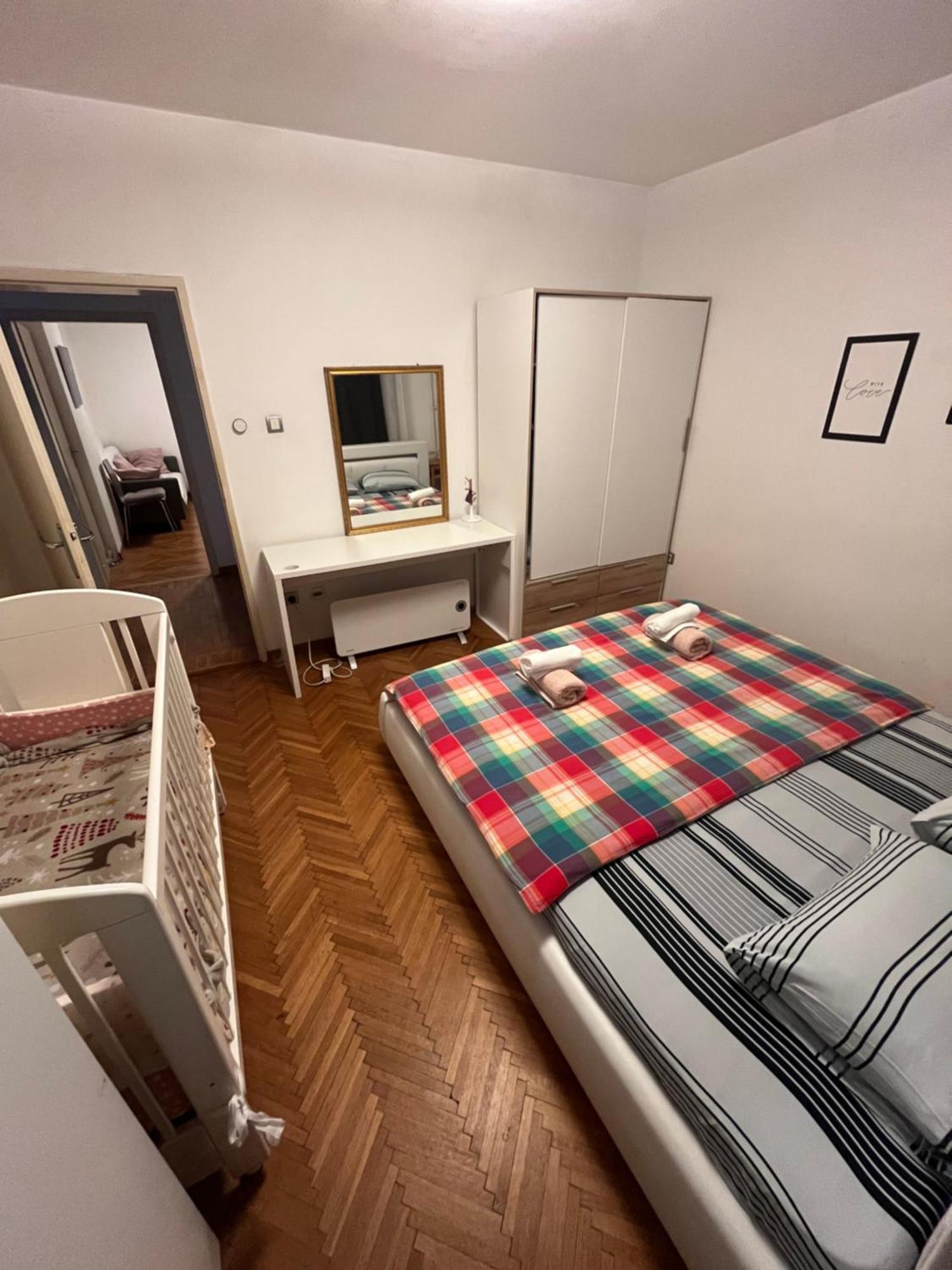Istanbul Apartment 2 เบลเกรด ภายนอก รูปภาพ